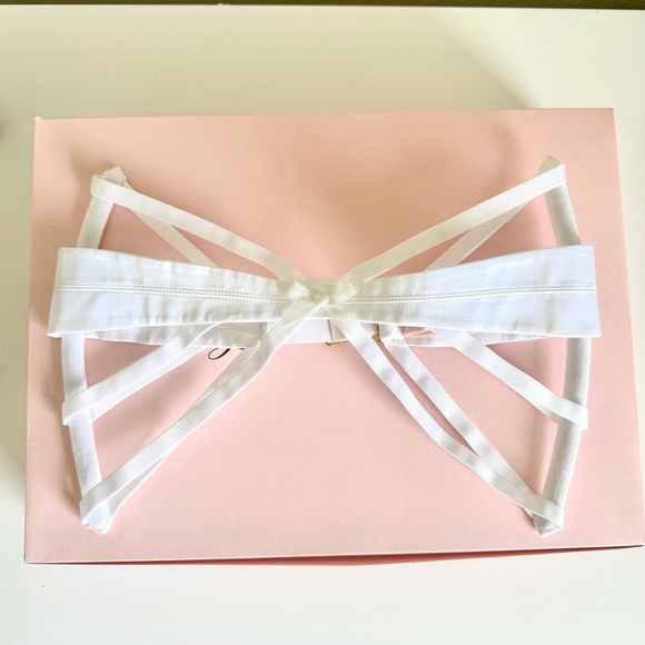 Agent Provocateur Set - Picture 3 of 4